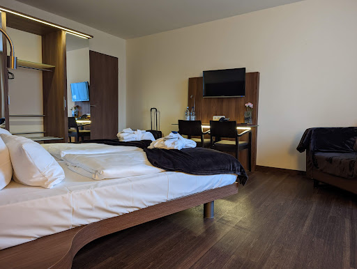 Hotel-Restaurant Isenbütteler Hof - Thumbnail