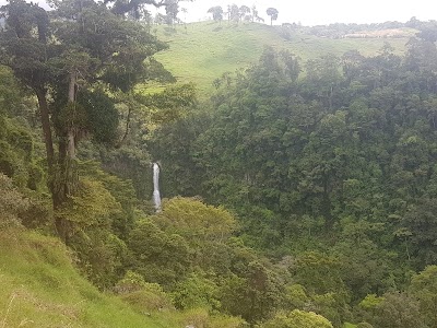 Photos of Waterfall La Muralla