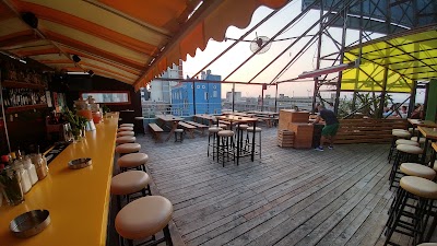 Photos of Coup d'&eacute;tat rooftop