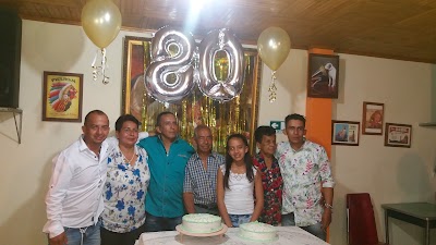 Photos of El Tierrero
