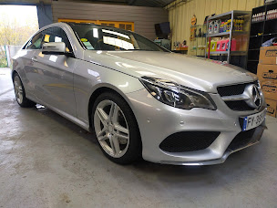 Photo n°11 de Centre de montage pneus Arques pro-jantes à Arques (Garage automobile)