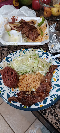 La conquistadora taqueria y panaderia
