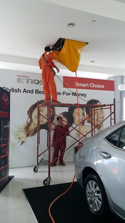 Photos of NBT Toyota Showroom