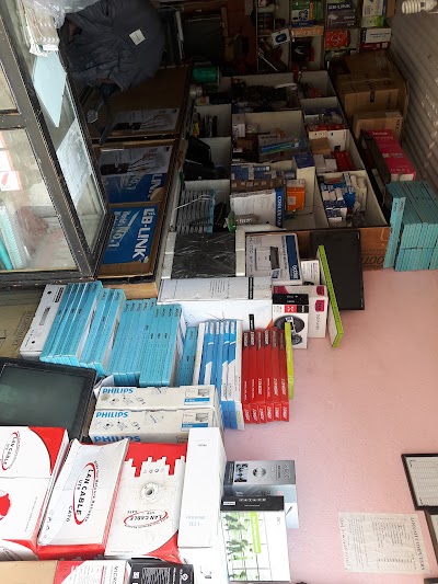 Photos of Loojah Computers