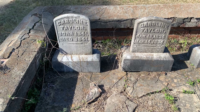 Rose Hill Cemetery 1840 by null