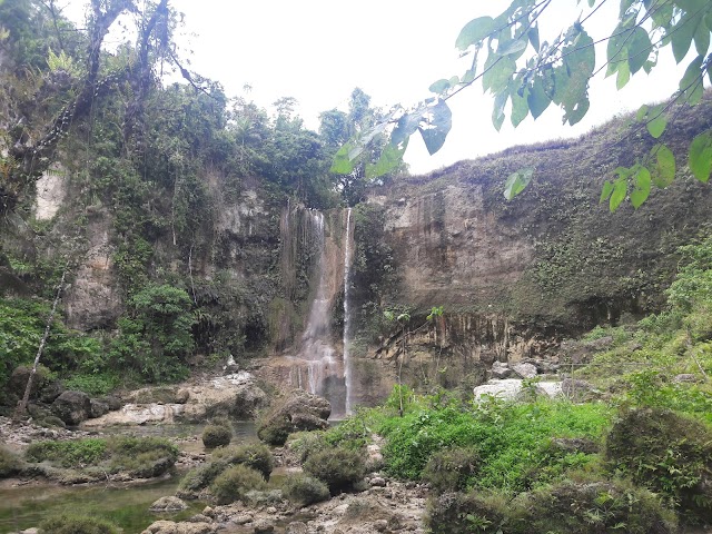 Camugao Falls