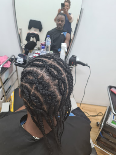 Roha Hair and Beauty Salon Gallery - Australia