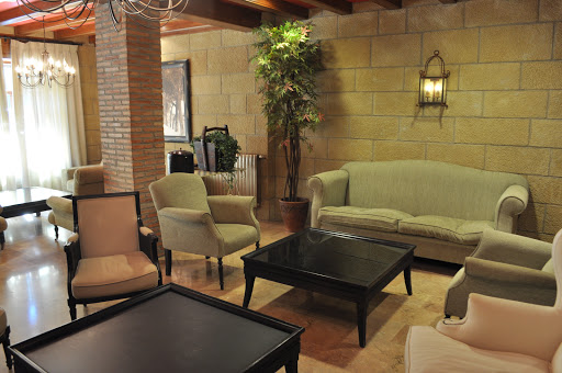 Hotel Villa de Canfranc - Thumbnail
