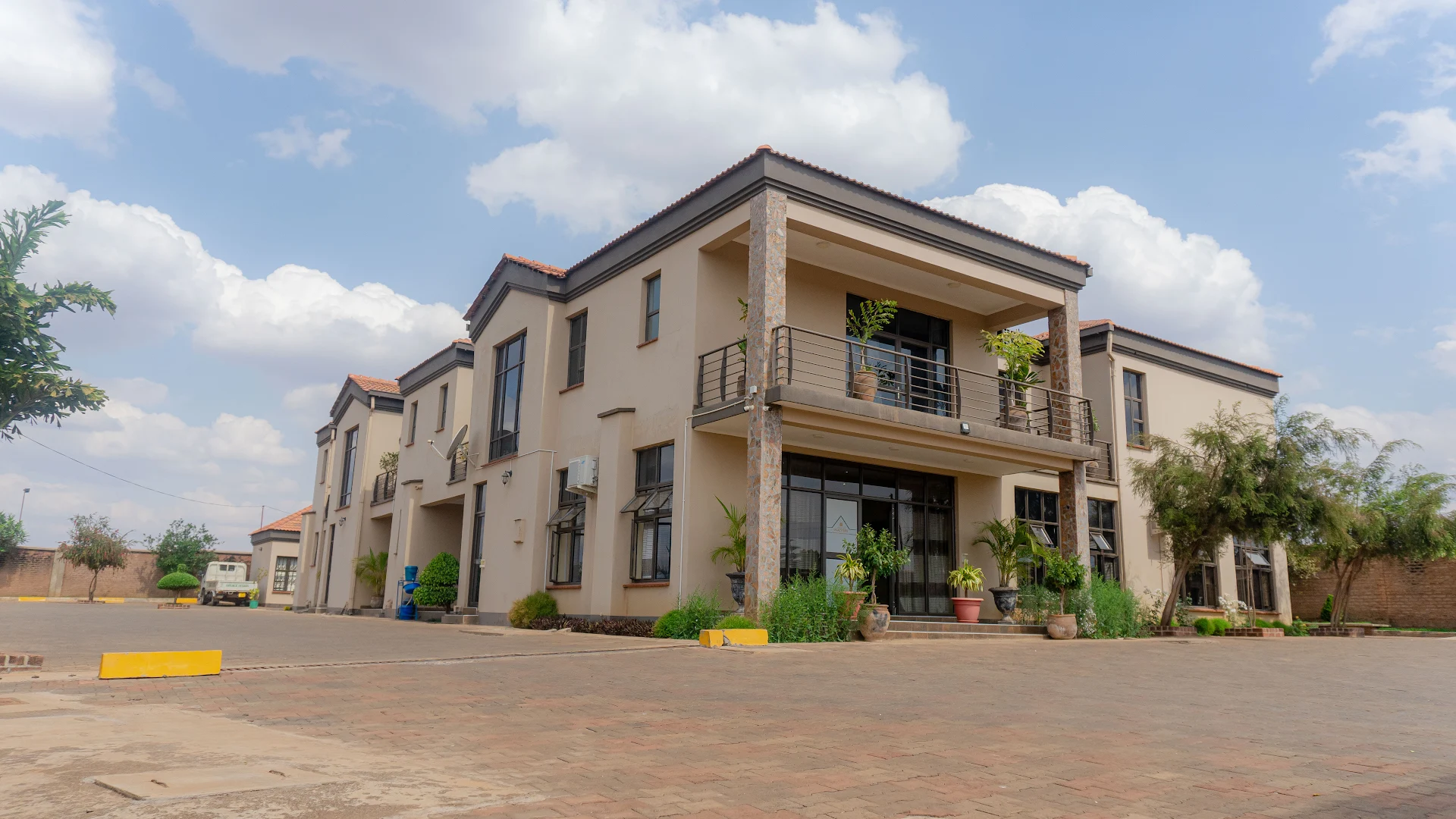 Legacy Suites