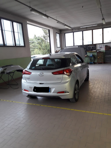 Carrozzeria Foresti e Cuccato s.n.c - Thumbnail