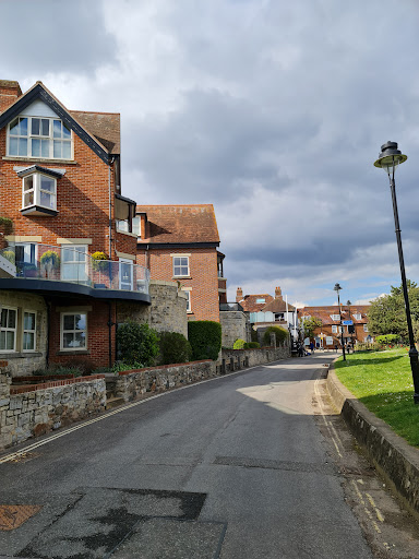 Riverbank House