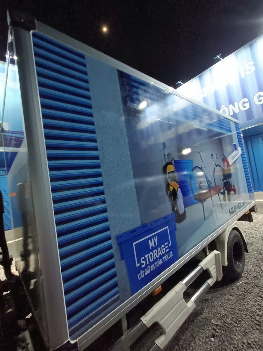 Dự án thi công dán decal trọn gói cho lô xe của My Storage