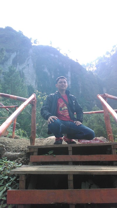 Photos of Curug Gunung Putri