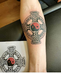 Photo n°6 de PéréGrine Tattoo à Champsecret (Tatoueur)