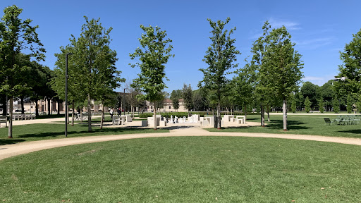 Viale Te - Visual