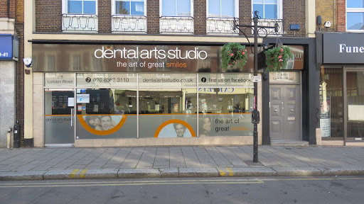 Dental Arts Studio, Enfield - Thumbnail