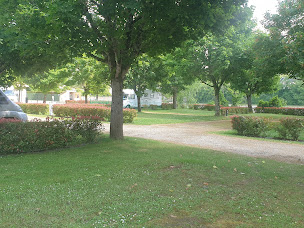 Photo n°8 de Camping Berges du Lot à Saint-Sylvestre-sur-Lot (Complexe sportif)