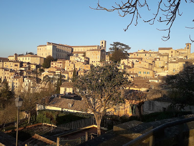 Giardini Oberdan - Todi, PG