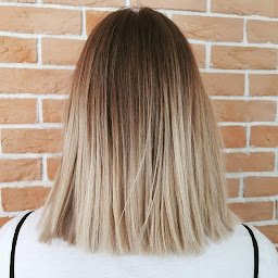 Photo n°1 de Alexa Artisan Coiffeur & Barbier à Coarraze (Salon de coiffure)