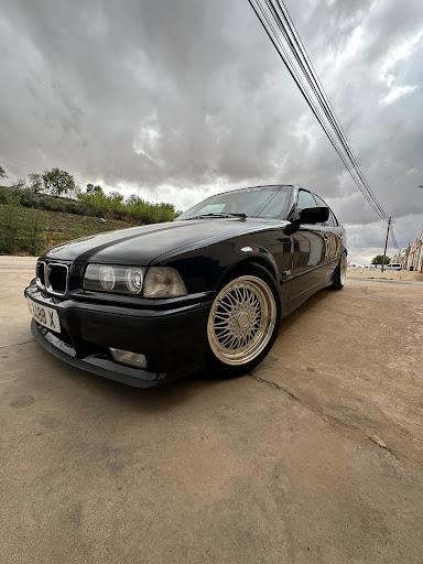 Garage953 - Visual