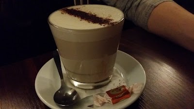 Photos of Caf&eacute; Gemmestedet