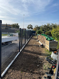 Photo n°1 de Cerise Garden à Bonneville (Magasin de matériel pour clôtures)