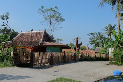 Photos of Bhumi Merapi