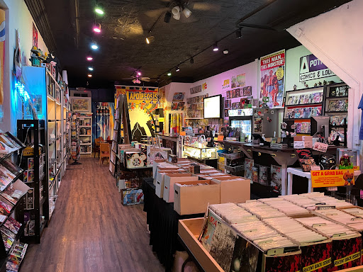Apotheosis Comics & Lounge - Thumbnail