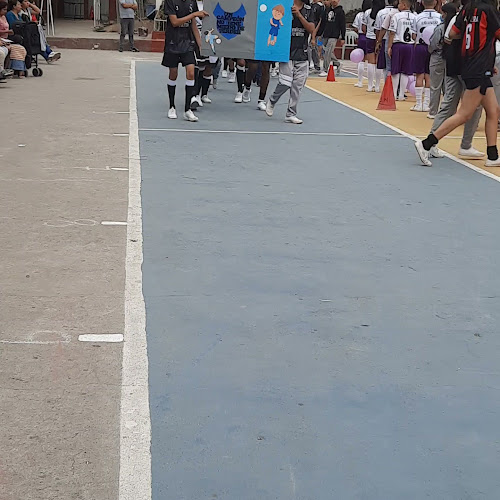 Opiniones de Colegio Juan Montalvo en Machala - Escuela
