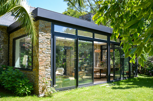 Photo de Rénoval vérandas, extensions, pergolas et abris de piscine à Plœmeur (56270)