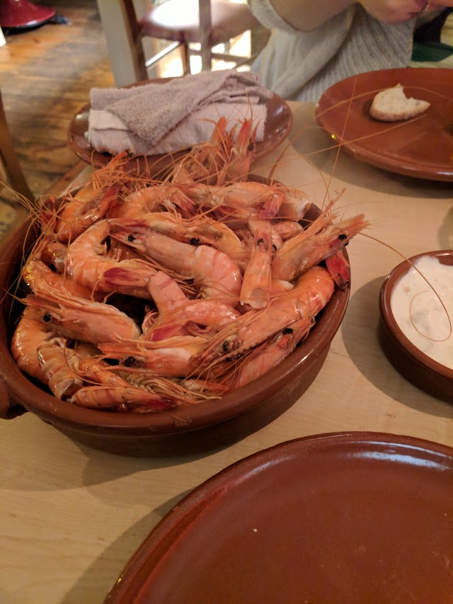 Vino y Mar