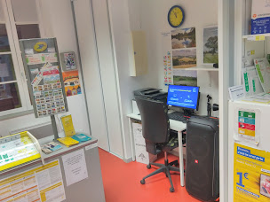 Photo n°10 de Mairie et Agence Postale Communale à Bresnay (Hôtel de ville)