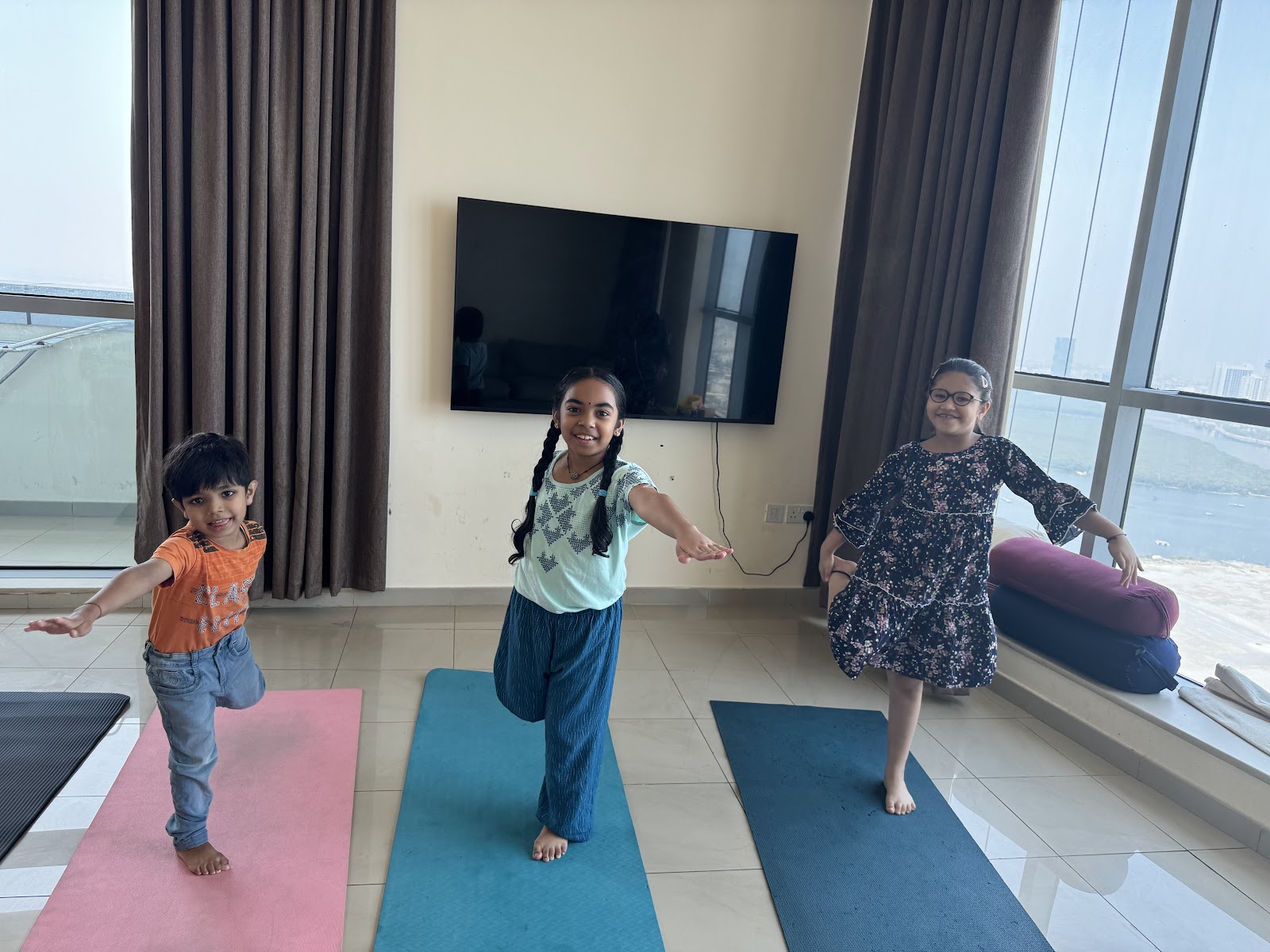 S3 YOGA - صورة 3