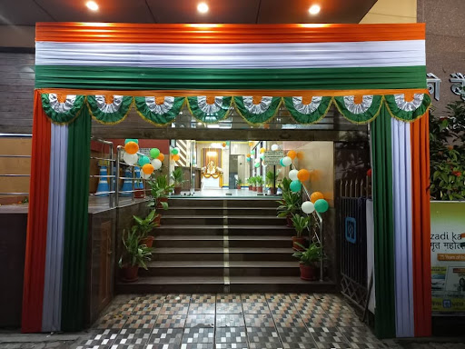 Gallery image 10