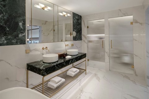 Stradom House, Autograph Collection by null