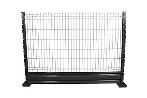 Photo n°6 de LE FRANCE à Châteauneuf-les-Martigues (Magasin de matériel pour clôtures)