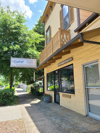 Finleys' - Visual