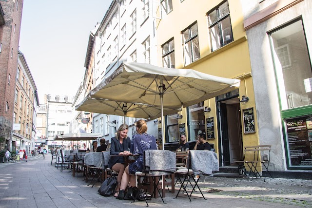 Den Lille Gule Kaffebar