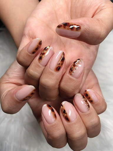 L' eclat Beauty Lounge - Thumbnail