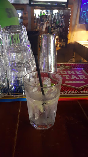 Crossroads Saloon - Visual