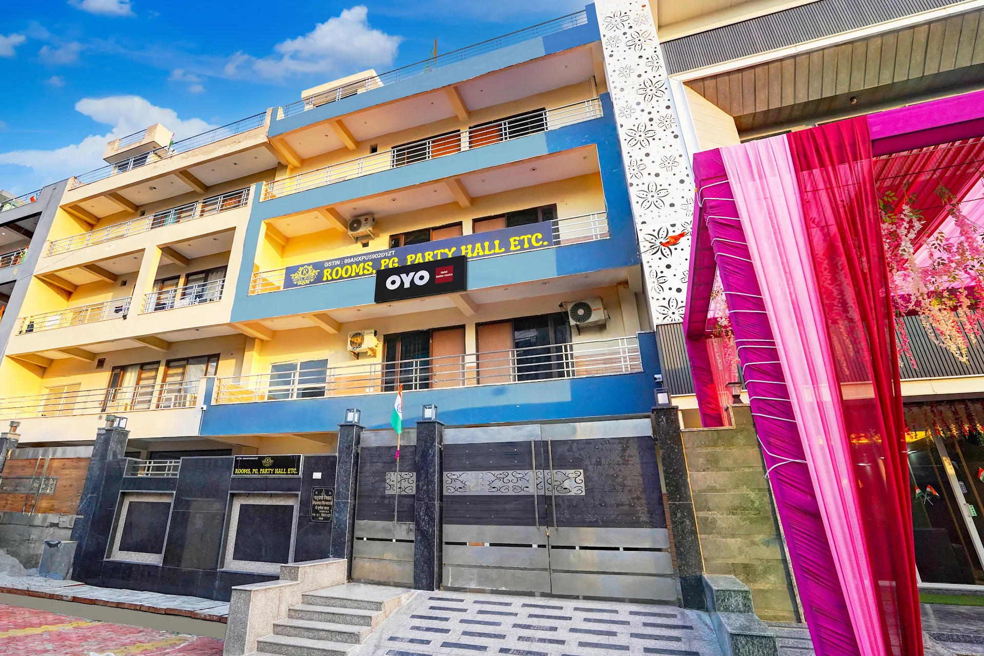 Hotel O Rudra
