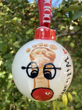 Popolo Ceramico Guildford & Godalming: Pottery Painting. Baby & toddler hand/footprints in paint, clay, plaster. Parties.
