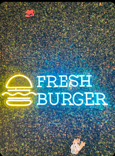 Photo 3 - Fresh burger