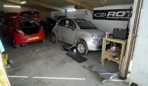 Beechcroft Garage - Thumbnail