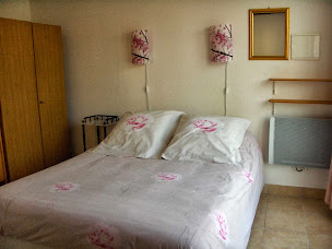 Photo n°2 de SCI EUROCASA à Néris-les-Bains (Agence de location de maisons de vacances)