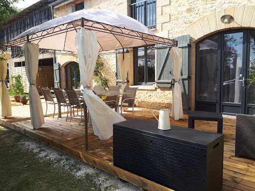 Photo de La Grange de Langlade: Gîte et Chambre d'hôtes, avec piscine et spa en campagne, Gîte de groupe en Dordogne, Périgord Noir à Proissans (24200)