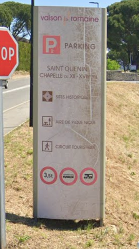 Parking St Quenin - Thumbnail