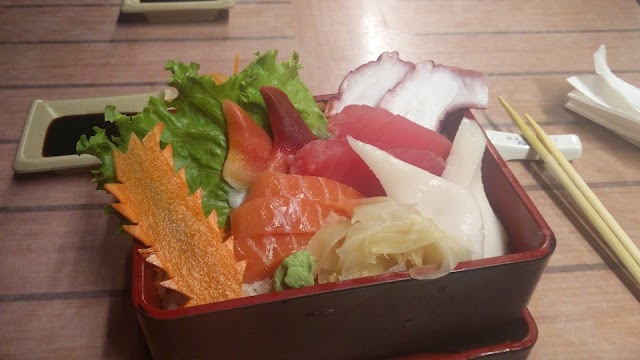 Hamachi Kita Sushi & Asian Flare