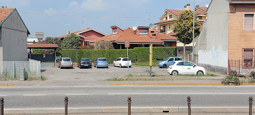 Parcheggio di via Novara - Thumbnail