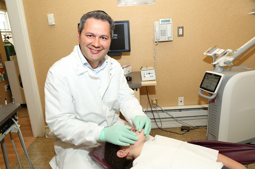 Doueck Dental and Restorative Dentistry